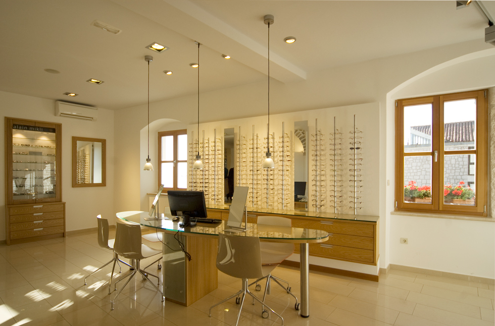 Galerija – Optika Topić Šibenik